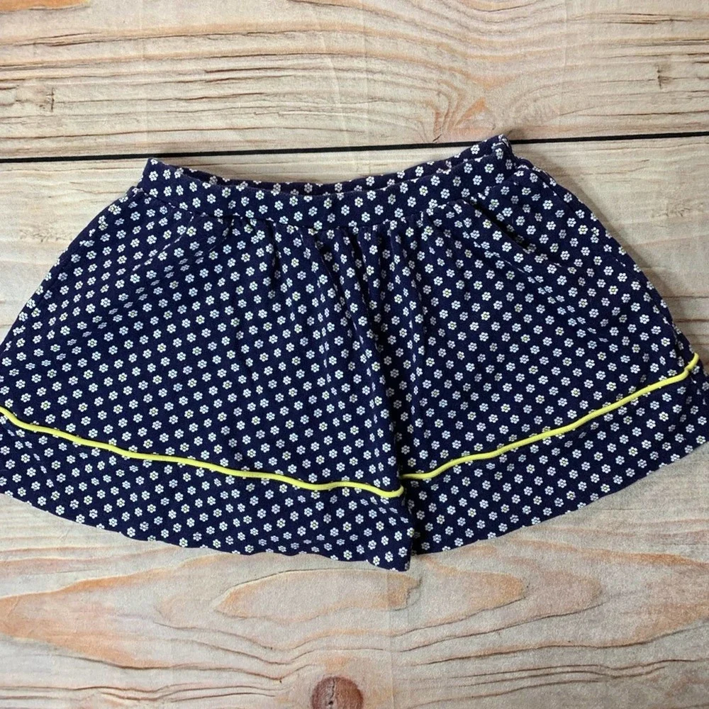 Gymboree Navy Blue Skirt With Floral‎ print